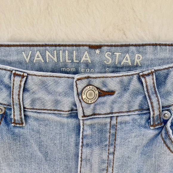 Vanilla Star Mom Lean Jeans - Picture 3 of 10